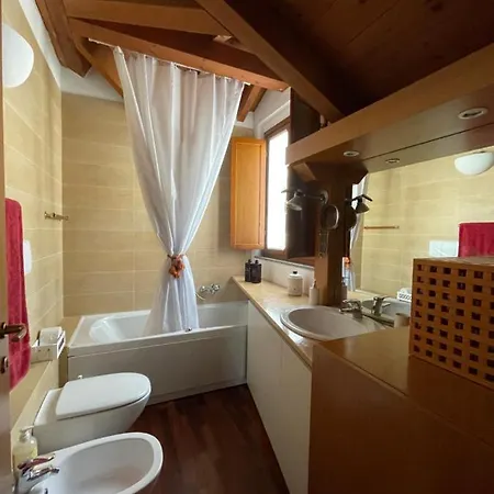 The Pretty Attic Apartament *
