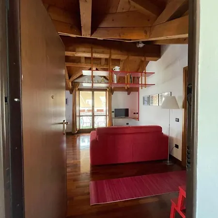 Appartement The Pretty Attic Milan