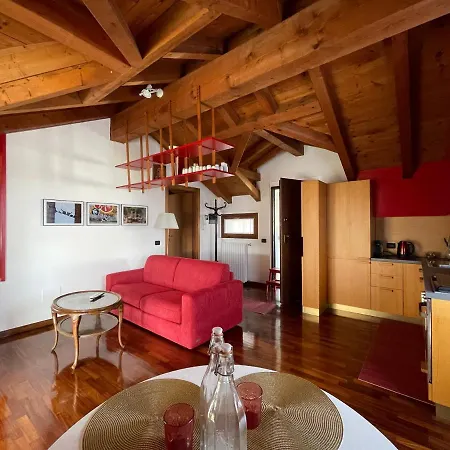 The Pretty Attic Apartamento